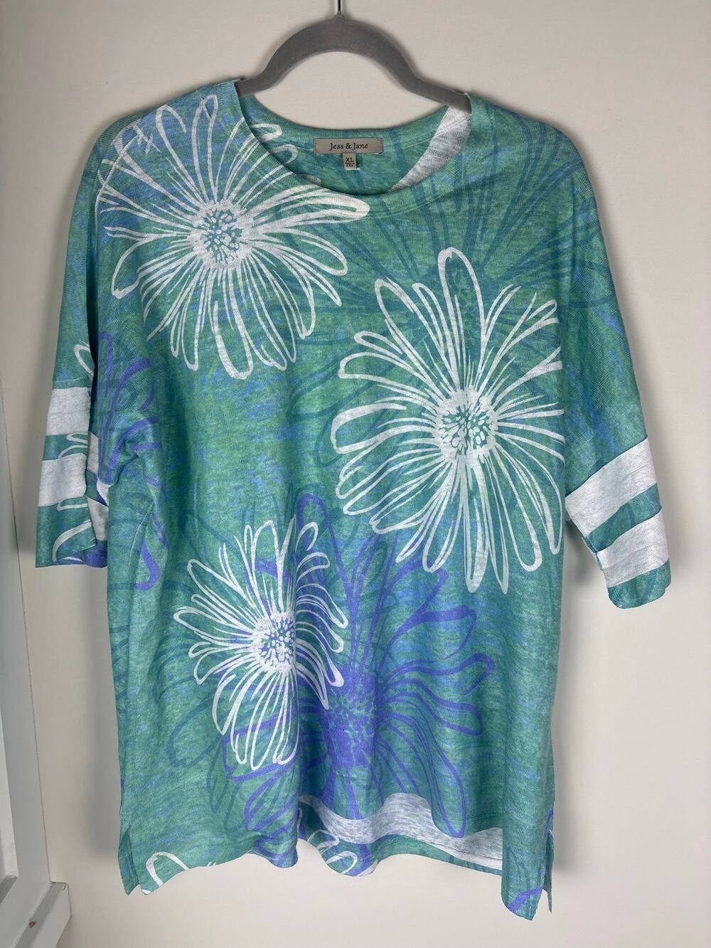 Jess & Jane XL Tunic Top Floral Daisy Green Blue 3/4 Sleeve Made USA Art to Wear